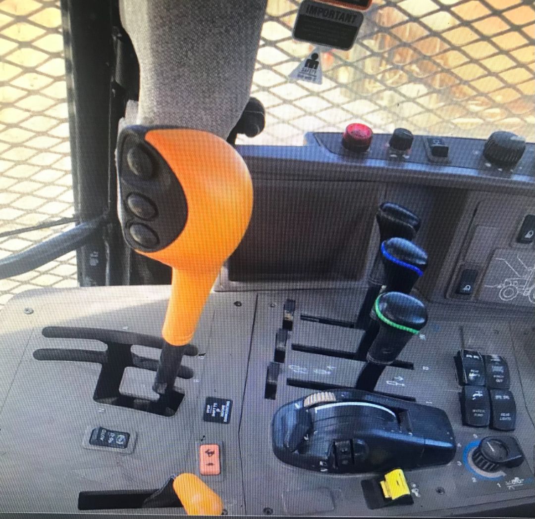 2015 DEERE 6115M - Image 15